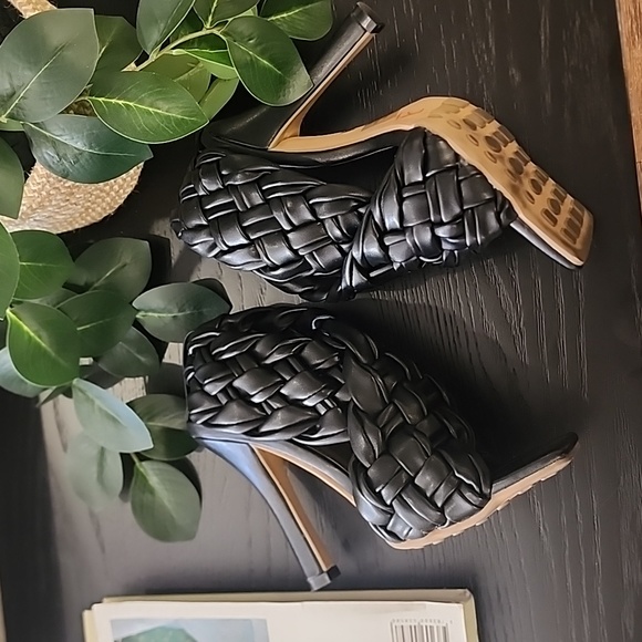 EGO Square Toe Puffy Braided Criss Cross Heels UK 6 US 8 Quilted Vegan Slingback - Picture 8 of 15